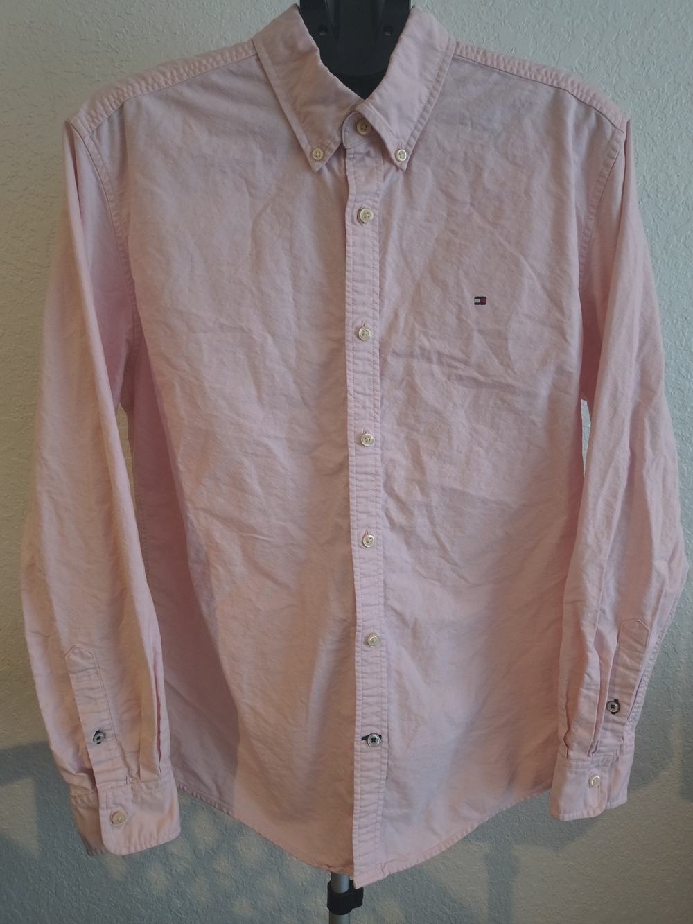 Tommy Hilfiger Men's Pink Button-Down Oxford Shirt